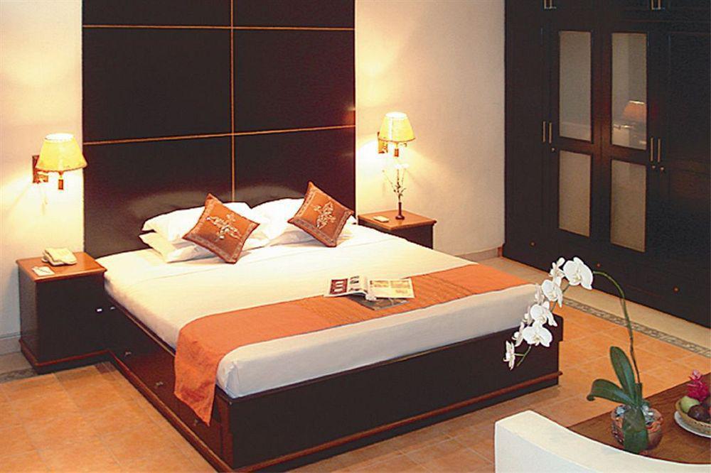 The Batu Belig Hotel & Spa Семиньяк Экстерьер фото